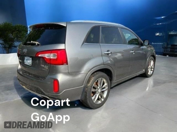 2014 Kia Sorento SX Limited with VIN 5XYKWDA78EG445095, listed as a Copart auction lot 48634895 with 160,248 mi miles and Clean Title. Bid and sale history available at DreamBid. Image 4.