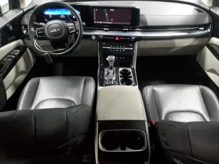 2024 Kia Carnival SX Prestige with VIN KNDNE5H33R6360506, listed as a Copart auction lot 50392535 with 53,303 mi miles and Clean Title. Bid and sale history available at carsss.com. Image 8.