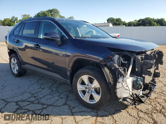 2020 Toyota RAV4 XLE z VIN 2T3P1RFV4LW118426, wystawiony jako Copart lot #63057915 z przebiegiem 115 164 mil mil oraz Szkoda całkowita • Salvage title. Historia ofert i sprzedaży dostępna na DreamBid. Obrazek 4.