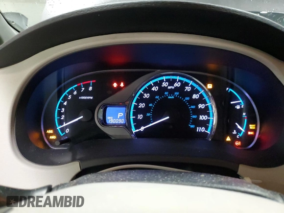 2011 Toyota Sienna XLE with VIN 5TDDK3DC3BS014640, listed as a Copart auction lot 52092045 with 190,090 mi miles and Salvage Title. Bid and sale history available at DreamBid. Image 9.