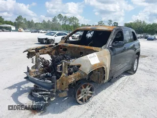 2024 Jeep Grand Cherokee Laredo X with VIN 1C4RJGAGXRC187574, listed as a IAAI auction lot 42234322 with Not provided miles and . Bid and sale history available at DreamBid. Image 2.