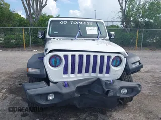 2018 Jeep Wrangler Sport with VIN 1C4GJXAGXJW151460, listed as a IAAI auction lot 42465411 with Not provided miles and . Bid and sale history available at DreamBid. Image 12.