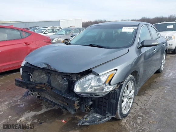 2014 Nissan Maxima 3.5 S with VIN 1N4AA5AP4EC475429, listed as a IAAI auction lot 41566940 with 148,691 mi miles. Bid and sale history available at carsss.com. Image 2.