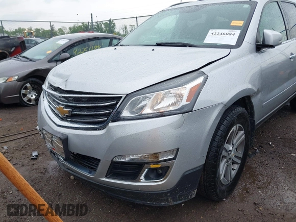 2016 Chevrolet Traverse LT z VIN 1GNKRHKDXGJ115343, wystawiony jako IAAI lot #42246084 z przebiegiem 148 021 mil mil oraz . Historia ofert i sprzedaży dostępna na DreamBid. Obrazek 6.