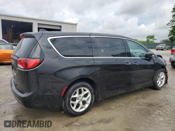 2018 Chrysler Pacifica Touring Plus with VIN 2C4RC1FG8JR116594, listed as a Copart auction lot 55222635 with 166,061 mi miles and Salvage title. Bid and sale history available at DreamBid. Image 3.