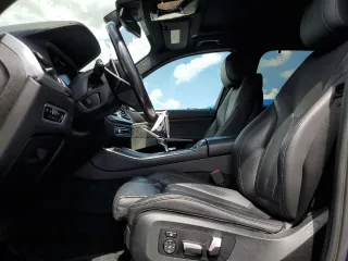2019 BMW X5 xDrive40i with VIN 5UXCR6C53KLL63986, listed as a Copart auction lot 60786055 with 72,241 mi miles and Salvage title. Bid and sale history available at DreamBid. Image 7.