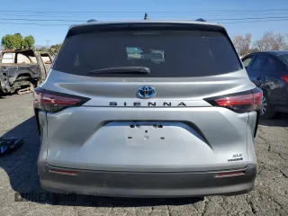 2021 Toyota Sienna XLE with VIN 5TDJRKEC9MS025281, listed as a Copart auction lot 41878385 with 0 mi miles and Salvage Title. Bid and sale history available at carsss.com. Image 6.