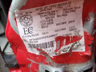 2007 Ford F-350 XL z VIN 1FTWW31P37EA98637, wystawiony jako Copart lot #86158454 z przebiegiem Nie podano mil oraz Szkoda całkowita • Salvage title. Historia ofert i sprzedaży dostępna na DreamBid. Obrazek 12.
