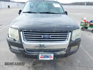 2006 Ford Explorer Limited with VIN 1FMEU75826ZA14239, listed as a IAAI auction lot 41705233 with 290,627 mi miles and . Bid and sale history available at carsss.com. Image 6.