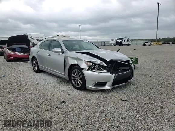 2014 Lexus LS 460 with VIN JTHCL5EFXE5022496, listed as a Copart auction lot 53890885 with 137,226 mi miles and Salvage title. Bid and sale history available at DreamBid. Image 13.