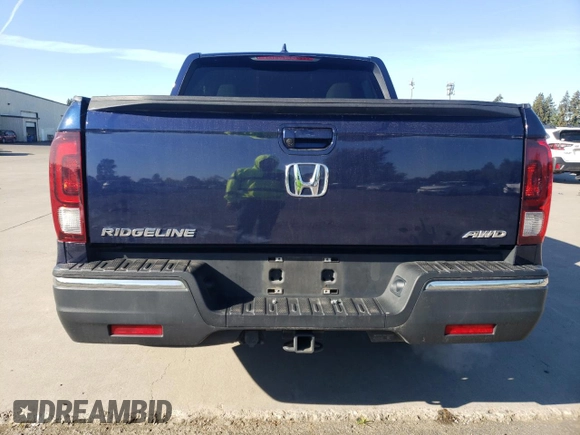 2017 Honda Ridgeline RTL-T with VIN 5FPYK3F63HB008494, listed as a Copart auction lot 55640195 with 91,131 mi miles and Salvage title. Bid and sale history available at DreamBid. Image 6.