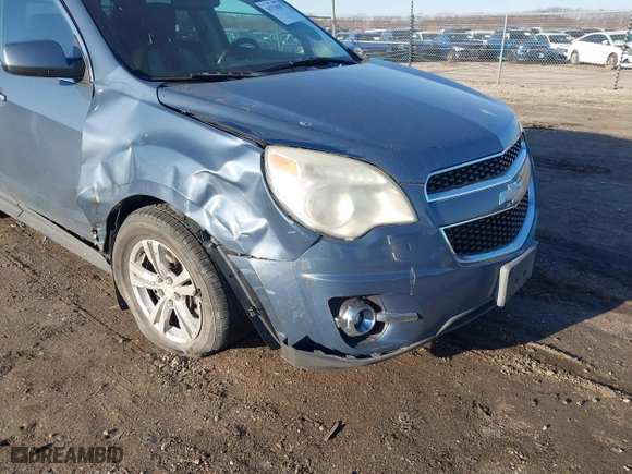 2011 Chevrolet Equinox LT w/2LT with VIN 2CNALPEC1B6281853, listed as a IAAI auction lot 41774017 with 114,476 mi miles. Bid and sale history available at carsss.com. Image 6.