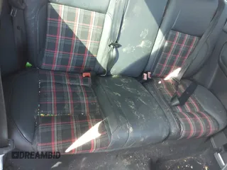2005 Volkswagen GTI 1.8T с VIN 9BWDE61JX54019061, выставлен на аукционе IAAI как лот 42243280 с пробегом 122 488 миль миль и . История ставок и продаж доступна на DreamBid. Изображение 8.