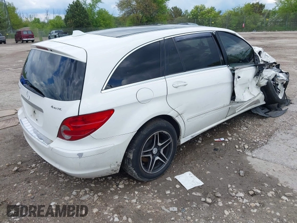2007 Mercedes-Benz R 3.0L with VIN 4JGCB22E37A042643, listed as a IAAI auction lot 42377641 with 170,415 mi miles and . Bid and sale history available at DreamBid. Image 4.