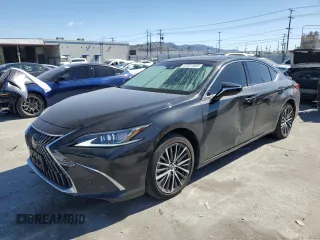2023 Lexus ES with VIN 58ADA1C14PU031140, listed as a Copart auction lot 47227565 with 39,558 mi miles and Salvage Title. Bid and sale history available at carsss.com. Image 1.