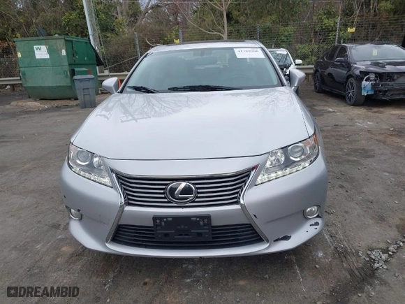 2015 Lexus ES 350 with VIN JTHBK1GG4F2194040, listed as a IAAI auction lot 41769300 with 138,799 mi miles. Bid and sale history available at carsss.com. Image 12.