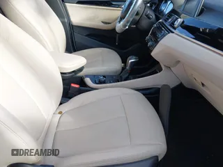 2018 BMW X1 xDrive28i with VIN WBXHT3C34J5L29714, listed as a IAAI auction lot 41825126 with 89,970 mi miles. Bid and sale history available at carsss.com. Image 5.