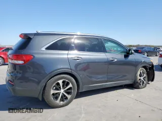 2016 Kia Sorento EX with VIN 5XYPH4A55GG106201, listed as a Copart auction lot 50222415 with 77,937 mi miles and Salvage Title. Bid and sale history available at carsss.com. Image 3.