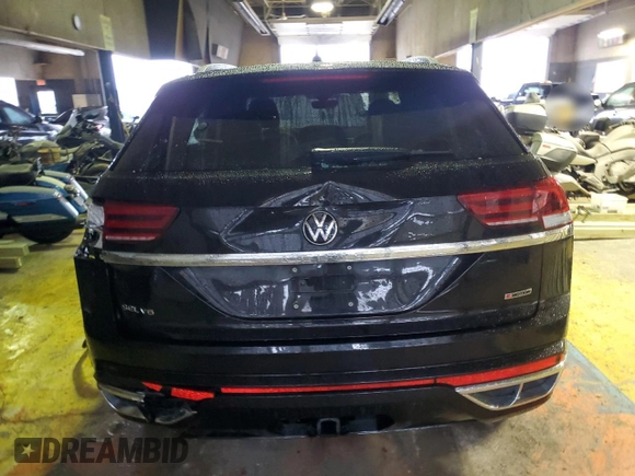 2021 Volkswagen Atlas SEL Premium R-Line with VIN 1V2FE2CA9MC232921, listed as a Copart auction lot 83993304 with 48,077 mi miles and Salvage title. Bid and sale history available at DreamBid. Image 6.