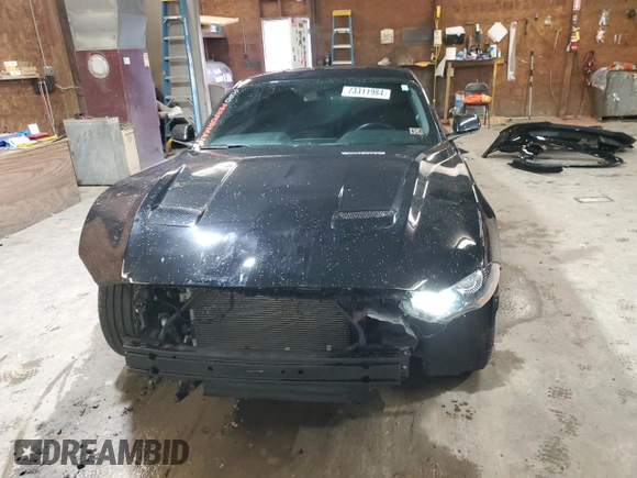2019 Ford Mustang GT z VIN 1FA6P8CF5K5204048, wystawiony jako Copart lot #73311984 z przebiegiem 45 736 mil mil oraz Szkody całkowita. Historia ofert i sprzedaży dostępna na DreamBid. Obrazek 5.