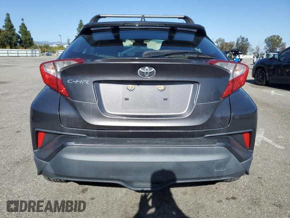 2020 Toyota C-HR LE with VIN JTNKHMBX4L1083431, listed as a Copart auction lot 49535465 with 17,802 mi miles and Salvage Title. Bid and sale history available at DreamBid. Image 6.
