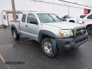 2011 Toyota Tacoma with VIN 5TFUU4EN2BX012341, listed as a IAAI auction lot 41494277 with 70,049 mi miles. Bid and sale history available at carsss.com. Image 1.