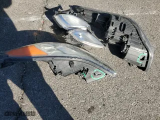 2013 Hyundai Elantra GLS PZEV with VIN 5NPDH4AE3DH159292, listed as a Copart auction lot 43340365 with 107,673 mi miles and Salvage Title. Bid and sale history available at carsss.com. Image 12.