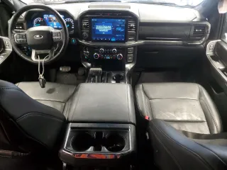 2022 Ford F-150 XL z VIN 1FTFW1E83NFC43335, wystawiony jako Copart lot #48742325 z przebiegiem 52 678 mil mil oraz Szkoda całkowita • Salvage title. Historia ofert i sprzedaży dostępna na DreamBid. Obrazek 8.