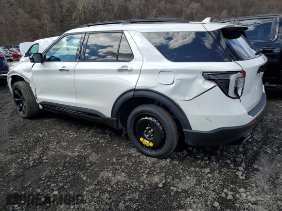 2023 Ford Explorer ST with VIN 1FM5K8GC9PGB78100, listed as a Copart auction lot 52565915 with 14,517 mi miles and Salvage Title. Bid and sale history available at carsss.com. Image 2.
