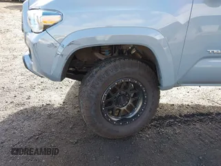 2020 Toyota Tacoma SR5 with VIN 3TMCZ5AN7LM366243, listed as a IAAI auction lot 41399117 with 58,126 mi miles and . Bid and sale history available at DreamBid. Image 6.