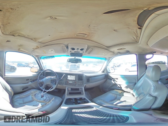 2005 Chevrolet Suburban LS with VIN 3GNEC16Z75G194660, listed as a Copart auction lot 42933415 with 280,030 mi miles and Salvage title. Bid and sale history available at DreamBid. Image 13.