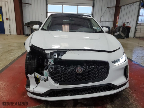 2020 Jaguar I-PACE SE with VIN SADHC2S13L1F80362, listed as a Copart auction lot 44034395 with 67,050 mi miles and Salvage Title. Bid and sale history available at carsss.com. Image 5.