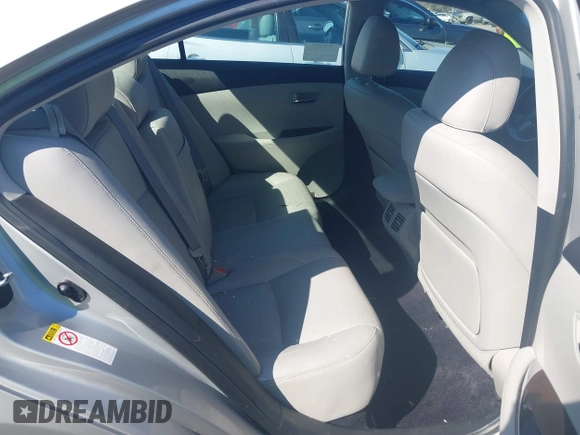 2011 Lexus ES 330 with VIN JTHBK1EG7B2450958, listed as a IAAI auction lot 41766155 with Not Provided miles and . Bid and sale history available at carsss.com. Image 8.