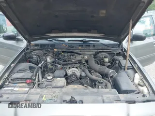 2003 Ford Crown Victoria Standard с VIN 2FAFP73WX3X182848, выставлен на аукционе IAAI как лот 42438856 с пробегом 169 707 миль миль и . История ставок и продаж доступна на DreamBid. Изображение 10.