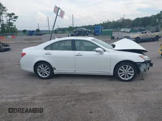 2011 Lexus ES 330 z VIN JTHBK1EG1B2440216, wystawiony jako IAAI lot #42685415 z przebiegiem 133 902 mil mil oraz . Historia ofert i sprzedaży dostępna na DreamBid. Obrazek 14.