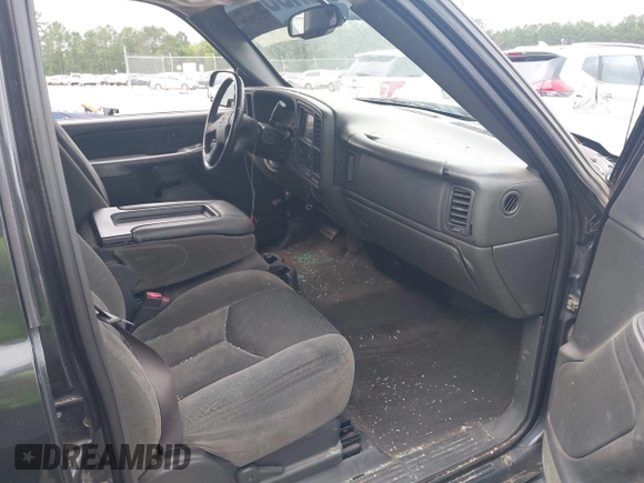 2004 Chevrolet Avalanche with VIN 3GNEC12T64G152478, listed as a IAAI auction lot 42329636 with 231,303 mi miles and . Bid and sale history available at DreamBid. Image 5.
