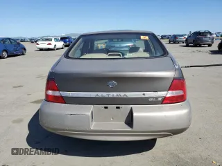 2000 Nissan Altima GXE with VIN 1N4DL01A5YC215678, listed as a Copart auction lot 51619525 with 0 mi miles and Salvage Title. Bid and sale history available at carsss.com. Image 6.