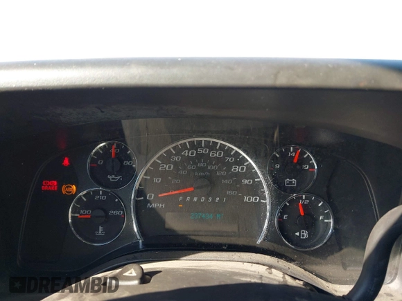 2008 Chevrolet Express Cargo Van with VIN 1GCGG25C081130147, listed as a IAAI auction lot 41585109 with 237,434 mi miles. Bid and sale history available at carsss.com. Image 7.