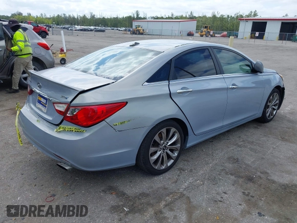 2012 Hyundai Sonata SE with VIN 5NPEC4AB9CH475853, listed as a IAAI auction lot 42084329 with 143,146 mi miles and . Bid and sale history available at carsss.com. Image 4.