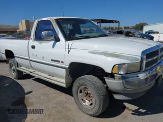 1995 Dodge 2500 with VIN 1B7KF26Z5SS366424, listed as a IAAI auction lot 42171363 with 156,580 mi miles and . Bid and sale history available at DreamBid. Image 1.