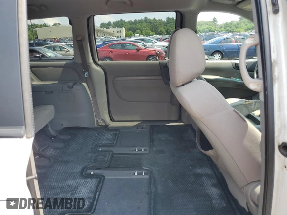 2010 Kia Sedona LX with VIN KNDMG4C39A6344077, listed as a Copart auction lot 64367004 with 201,150 mi miles and Salvage Title. Bid and sale history available at carsss.com. Image 11.