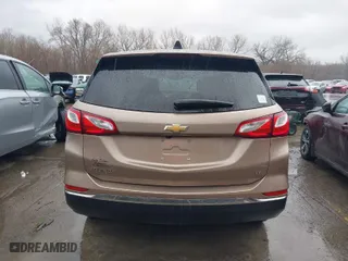 2018 Chevrolet Equinox LT with VIN 2GNAXJEVXJ6278186, listed as a IAAI auction lot 41820710 with 181,044 mi miles. Bid and sale history available at carsss.com. Image 16.