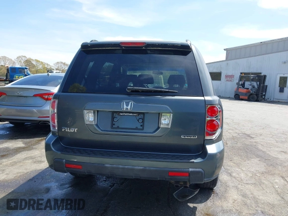 2006 Honda Pilot EX with VIN 2HKYF18416H529290, listed as a IAAI auction lot 41915915 with 135,385 mi miles and . Bid and sale history available at DreamBid. Image 16.