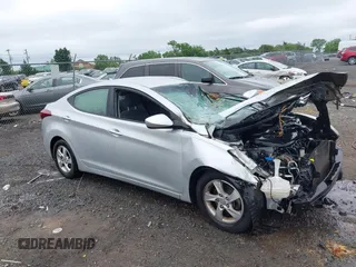 2014 Hyundai Elantra SE z VIN KMHDH4AE6EU068018, wystawiony jako IAAI lot #42380425 z przebiegiem 123 682 mil mil oraz . Historia ofert i sprzedaży dostępna na DreamBid. Obrazek 1.