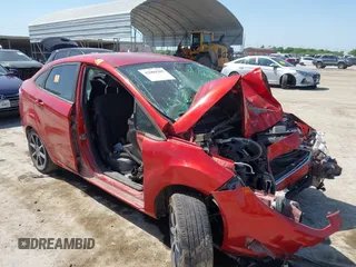 2019 Ford Fiesta SE z VIN 3FADP4BJ0KM132305, wystawiony jako IAAI lot #42009385 z przebiegiem 38 109 mil mil oraz . Historia ofert i sprzedaży dostępna na DreamBid. Obrazek 1.