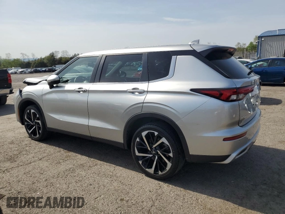 2023 Mitsubishi Outlander SE z VIN JA4J4UA8XPZ030868, wystawiony jako Copart lot #54826715 z przebiegiem 48 777 mil mil oraz Szkoda całkowita • Salvage title. Historia ofert i sprzedaży dostępna na DreamBid. Obrazek 2.
