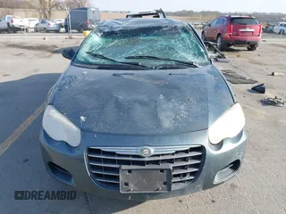 2006 Chrysler Sebring z VIN 1C3EL46X16N250100, wystawiony jako IAAI lot #42050055 z przebiegiem 102 484 mil mil oraz . Historia ofert i sprzedaży dostępna na DreamBid. Obrazek 12.