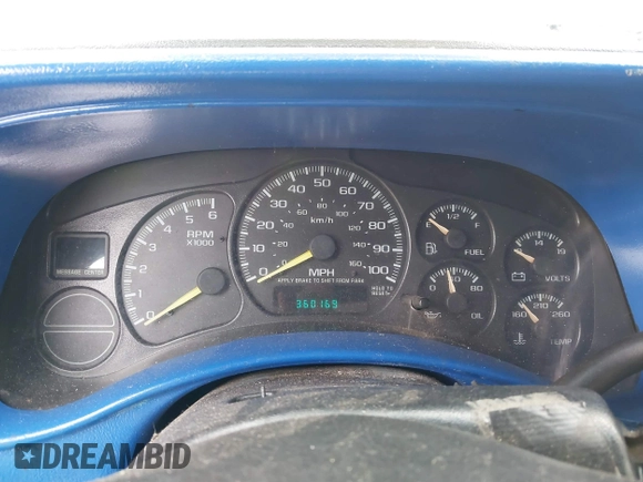 1999 Chevrolet Silverado 1500 with VIN 1GCEC14W1XZ129128, listed as a IAAI auction lot 41496586 with 360,169 mi miles. Bid and sale history available at carsss.com. Image 7.
