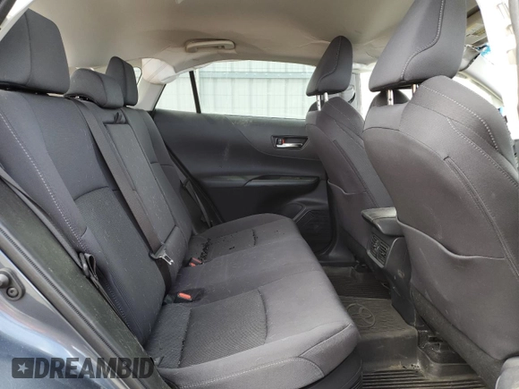 2023 Toyota Venza LE z VIN JTEAAAAH2PJ124184, wystawiony jako Copart lot #57526195 z przebiegiem 26 651 mil mil oraz Szkoda całkowita • Salvage title. Historia ofert i sprzedaży dostępna na DreamBid. Obrazek 11.