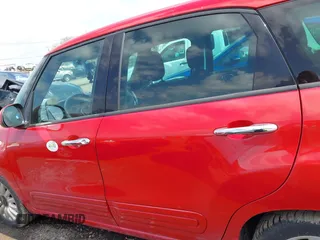 2014 FIAT 500L Easy with VIN ZFBCFABH4EZ018172, listed as a IAAI auction lot 42099424 with 138,650 mi miles and . Bid and sale history available at DreamBid. Image 14.
